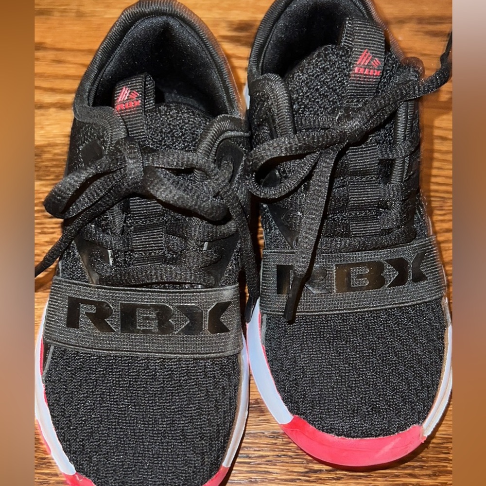 Gurls sneakers